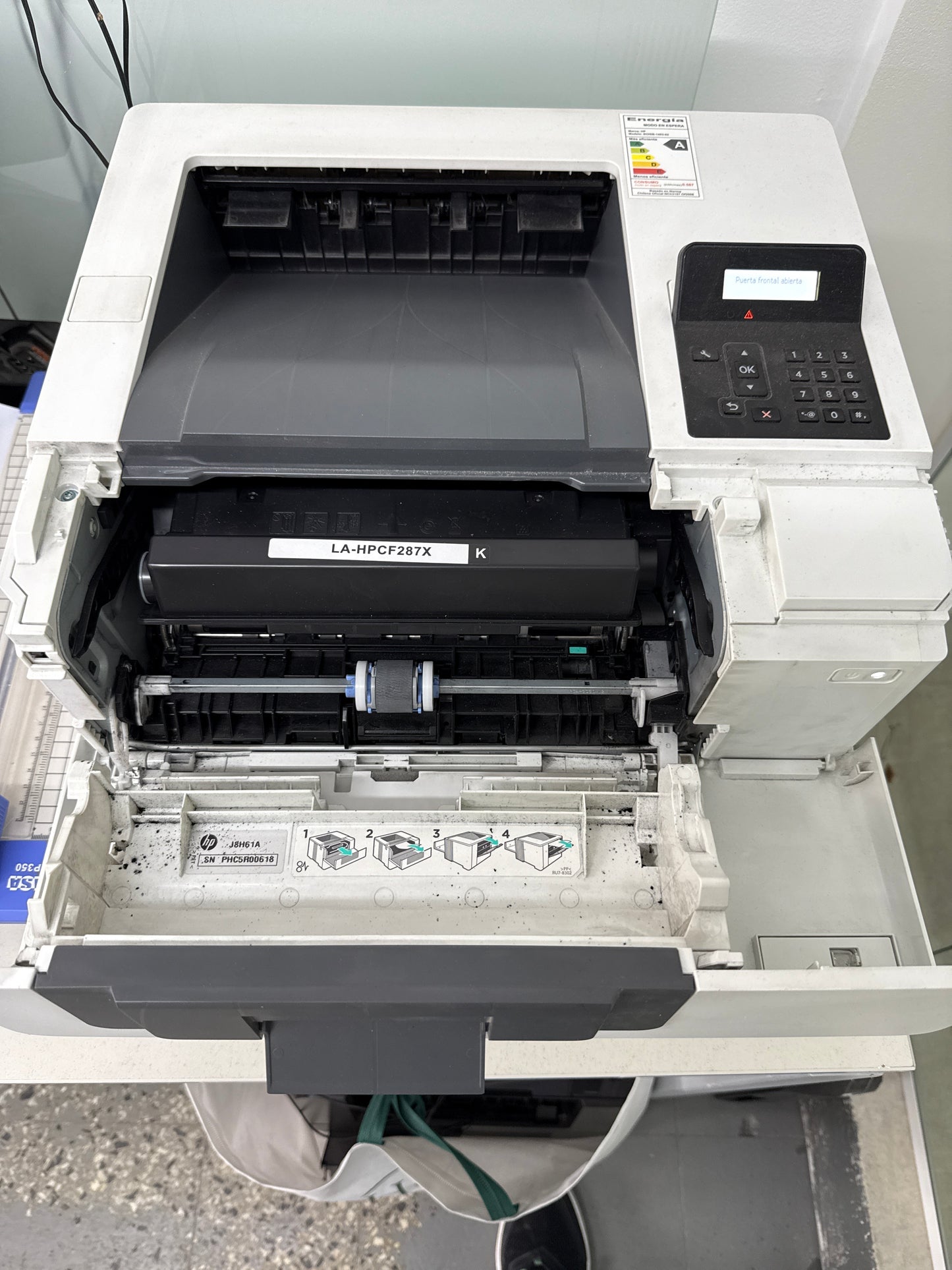 Impresora negro láser M501