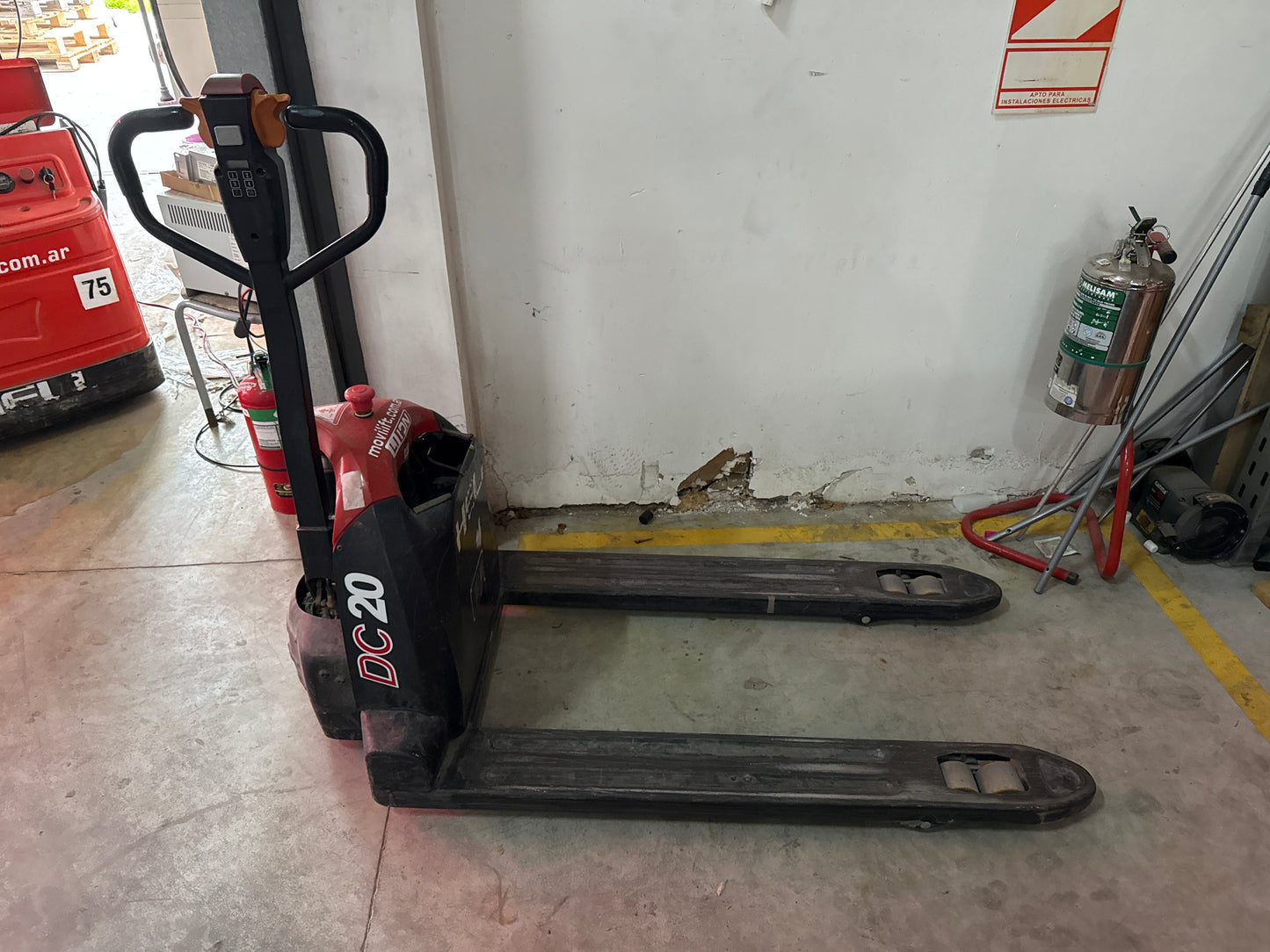 Zorra eléctrica Mod. DC20 HELI Litio 2000Kg