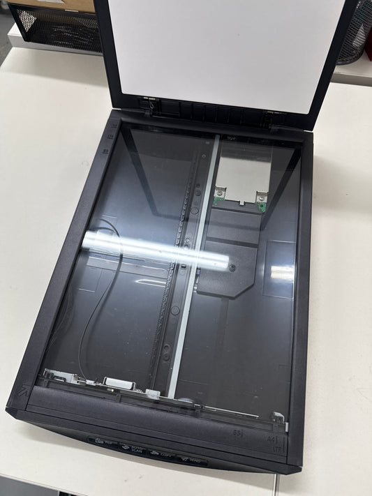 Escáner canon lide 120