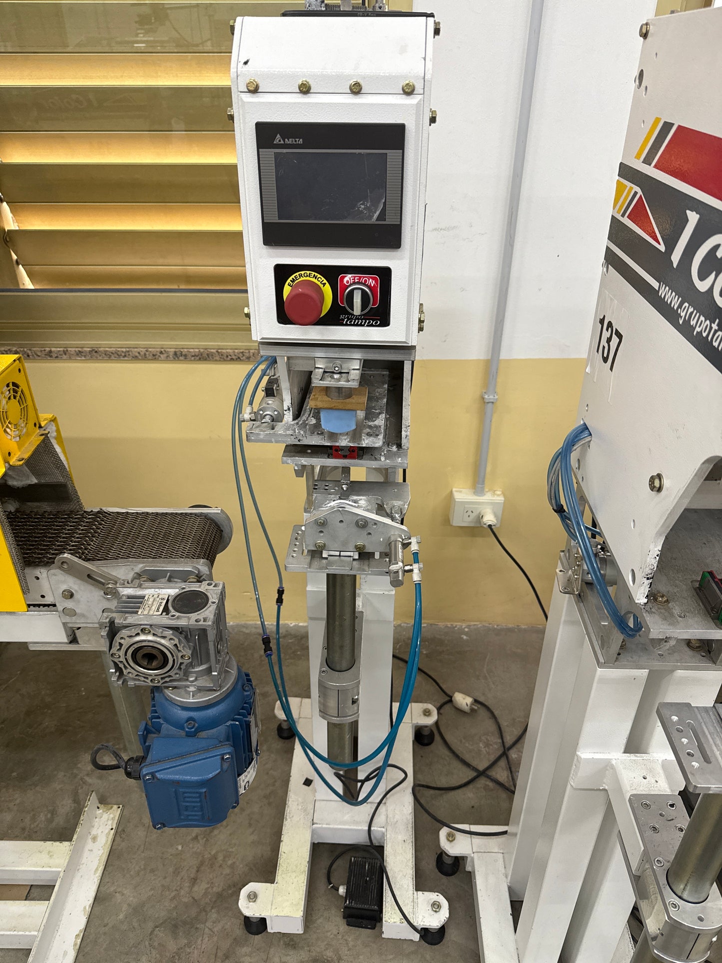 Tampoimpresora electroneumatica GT 90N Serigrafía de frascos