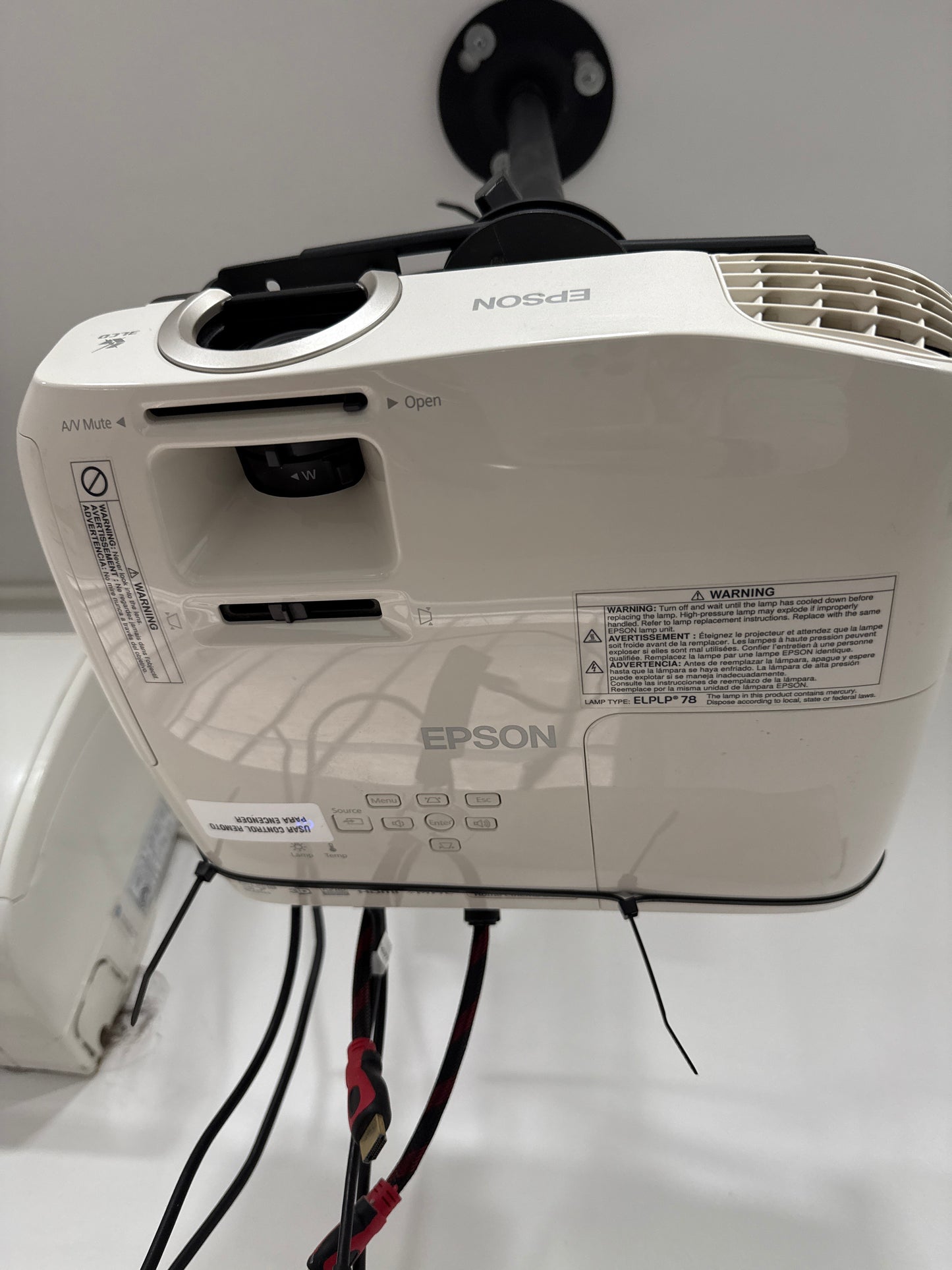 Proyecto epson color FULL HD Home cinema 2030