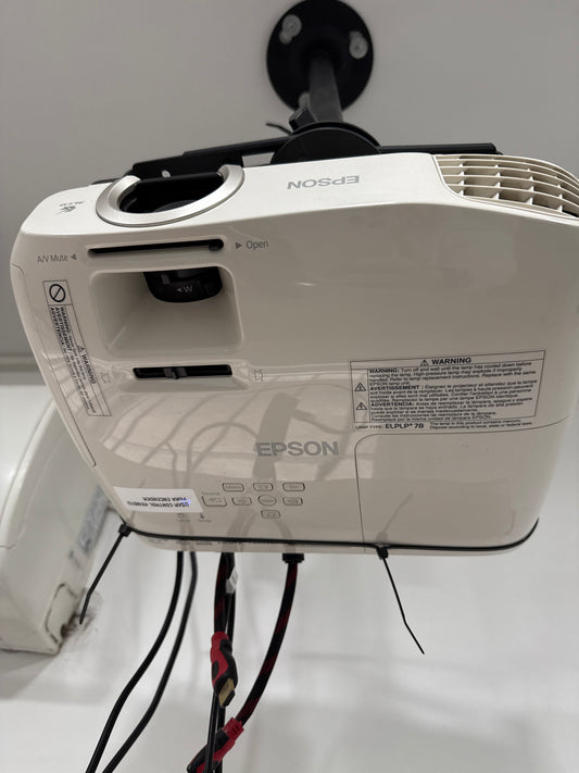 Proyecto epson color FULL HD Home cinema 2030