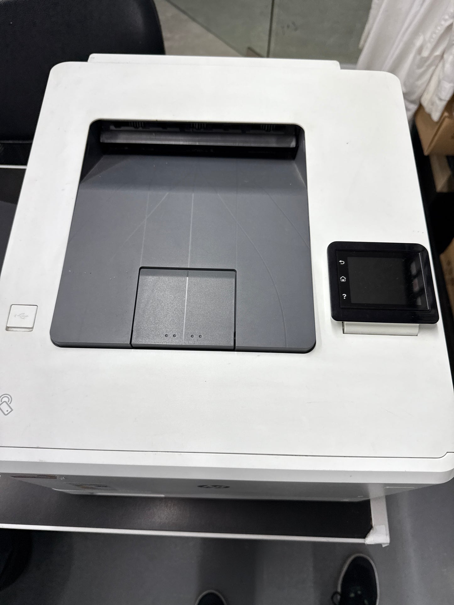 Impresora color láser M452W