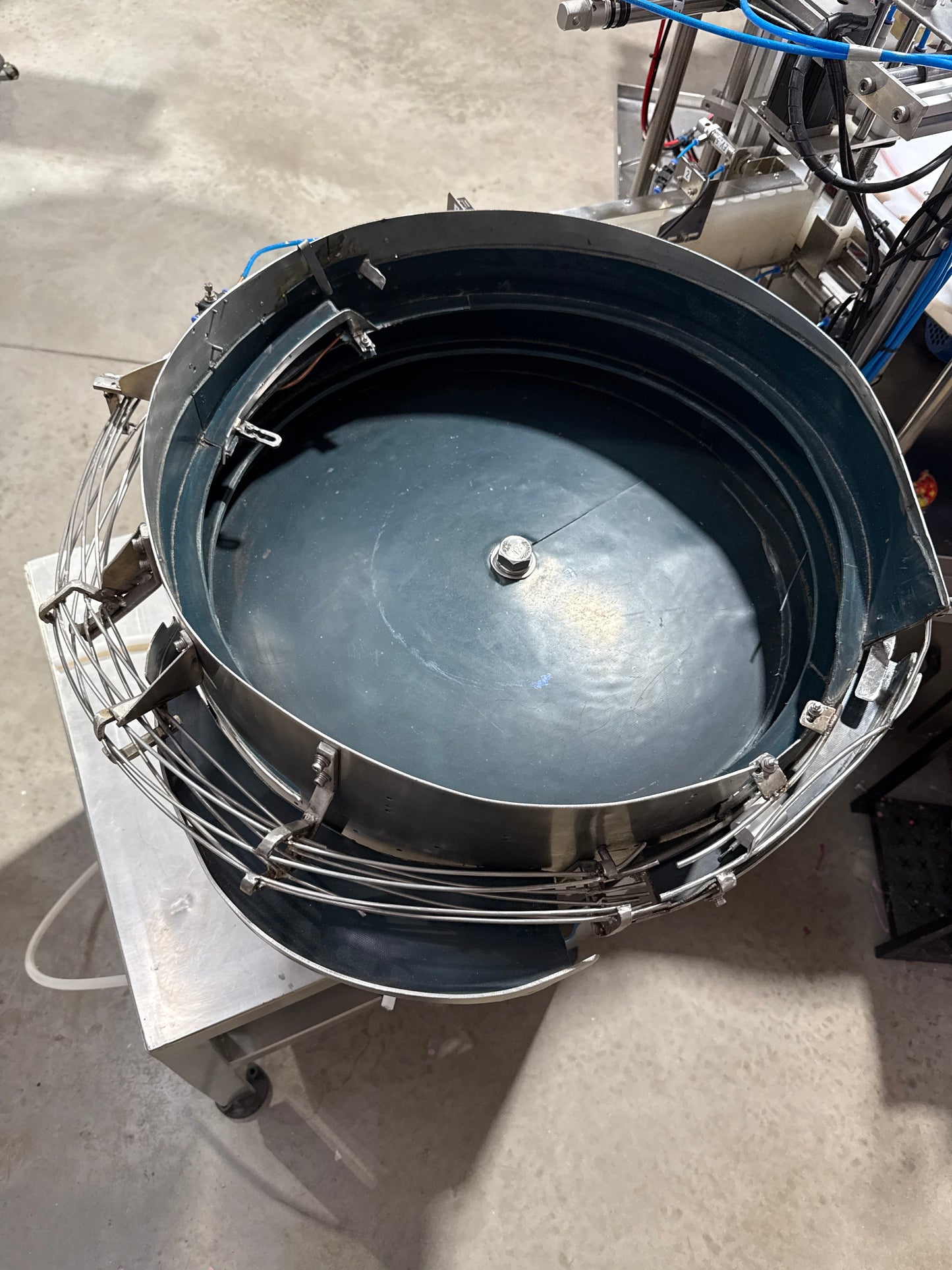 Colocadora de tapa Automatica TAPA 216