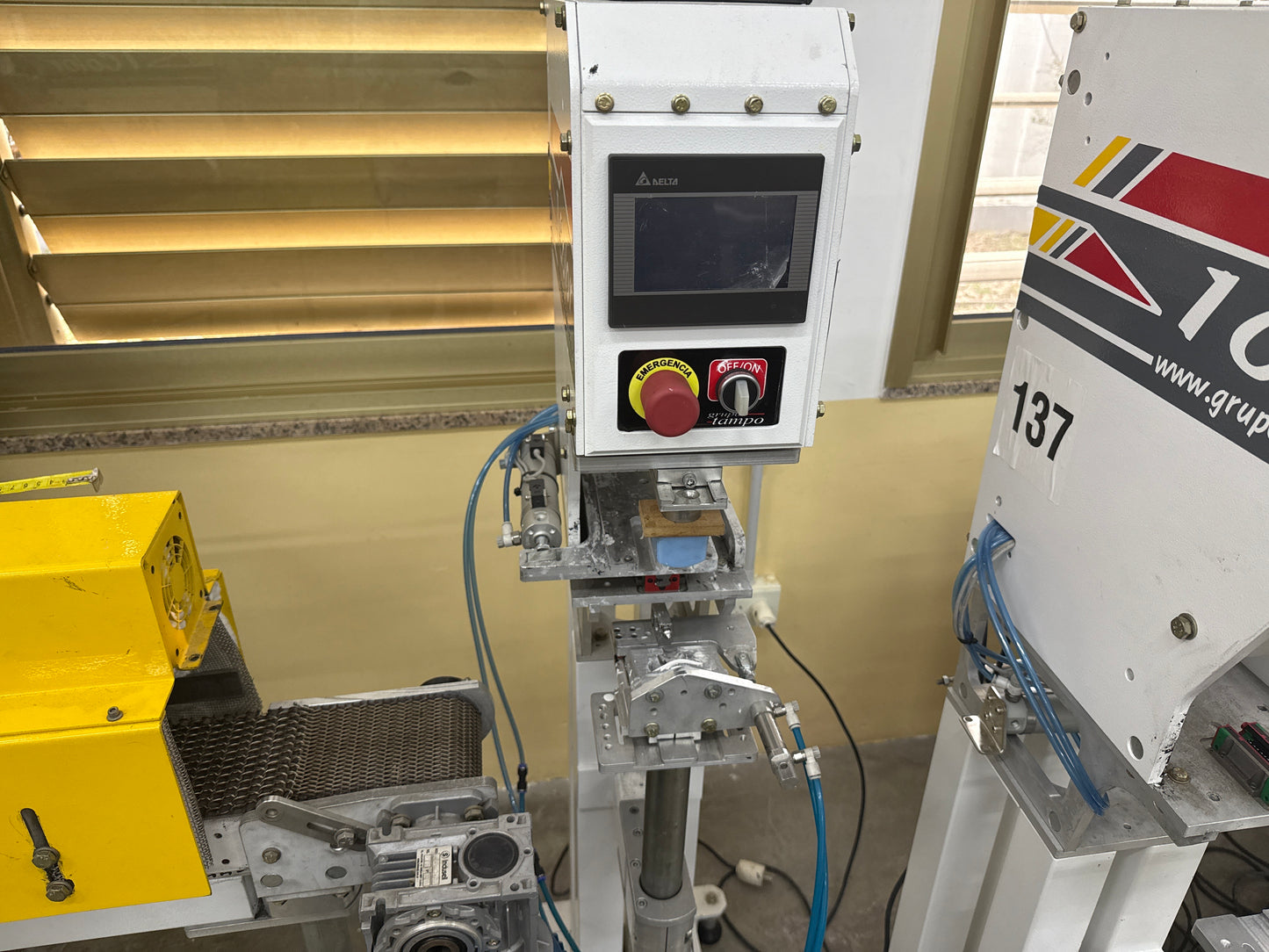 Tampoimpresora electroneumatica GT 90N Serigrafía de frascos