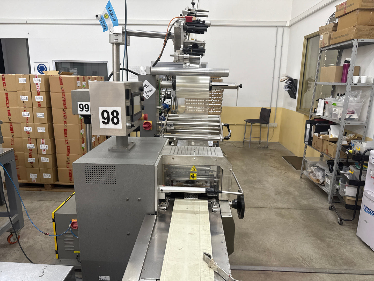 Flow Pack Baires Pack FP A40051 con etiquetadora automática