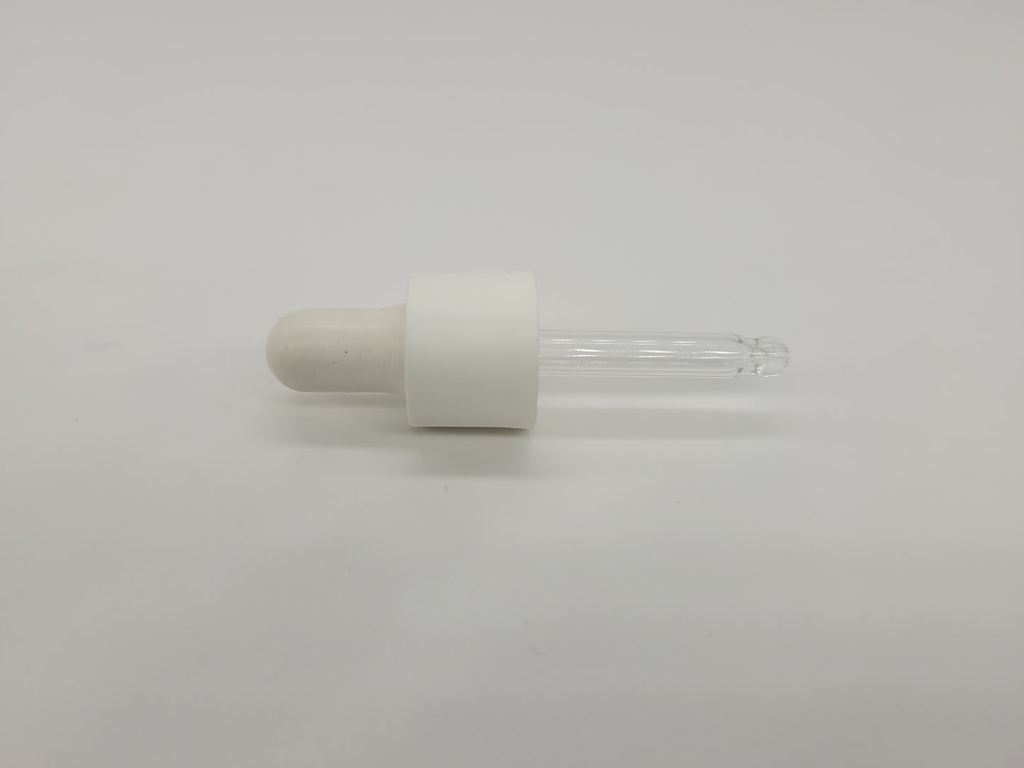 DROPPER WHITE SHINY 13/415 40 MM WHITE NITRILE